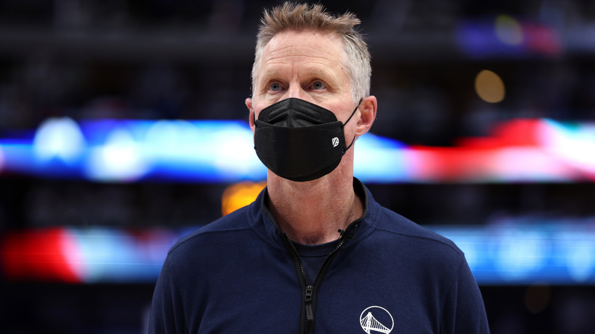 Warriors' Steve Kerr delivers emotional, impassioned plea after Texas elementary school shooting

