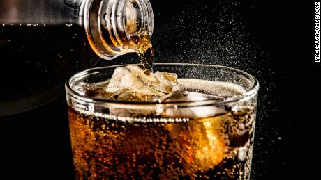 Alternative sweeteners in your drinks may help with weight and diabetes risk, according to study