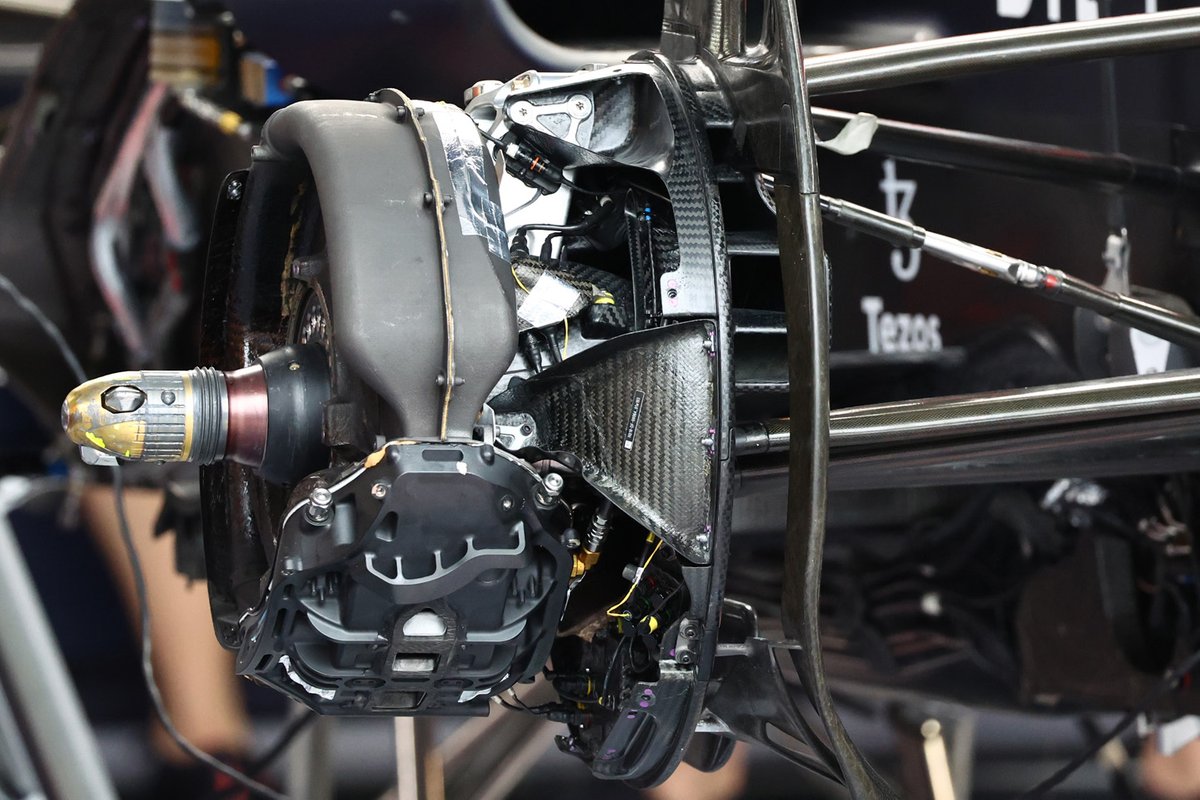 Red Bull Racing RB18 caliper detail