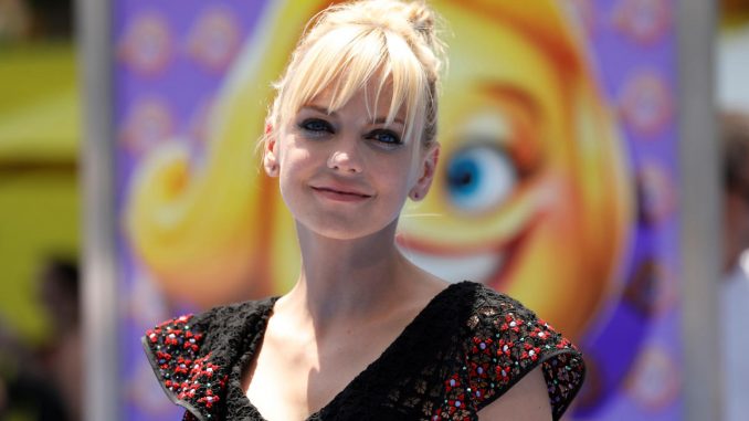 Anna Faris says she was "turned into someone I didn't know" after the divorce.

