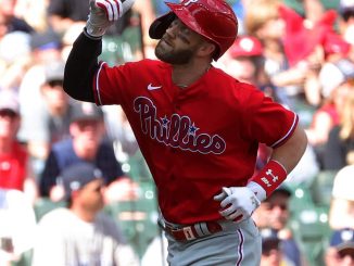 Bryce Harper hits one of three home runs in Phillies win