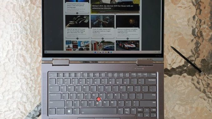 Test: Lenovo's ThinkPad X1 Yoga Gen 7 looks good but feels warm

