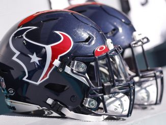 The Texans' settlement with 30 Deshaun Watson accusers shouldn't absolve the team from the NFL