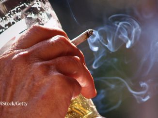 Largest analysis ever finds genetic links to smoking and drinking